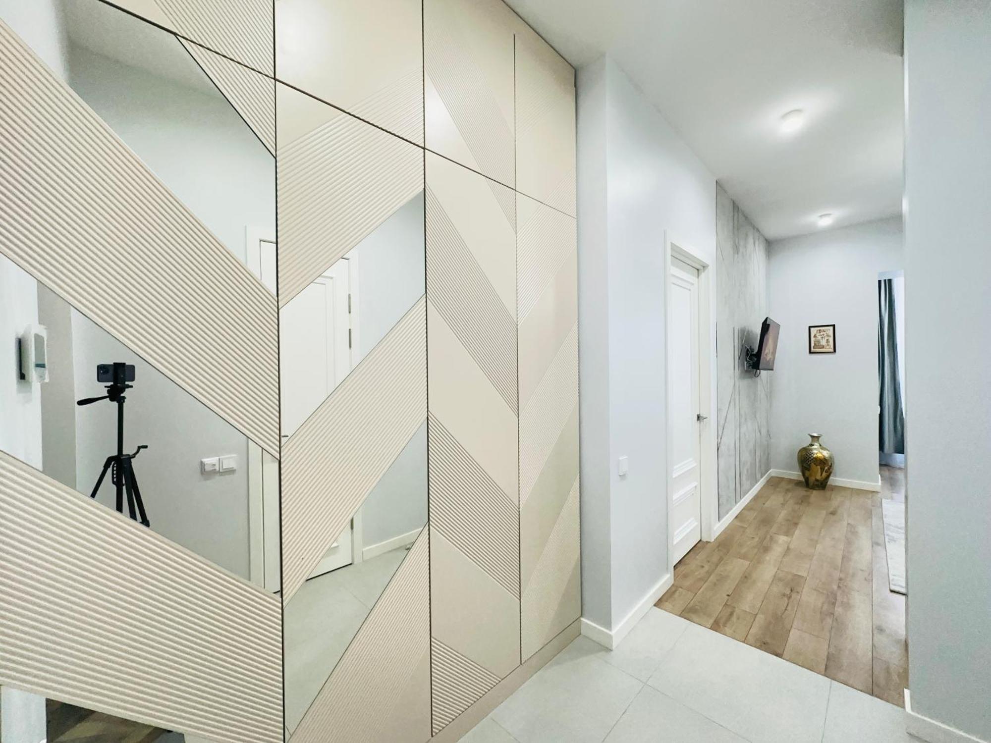 Comfort City, Cozy 2