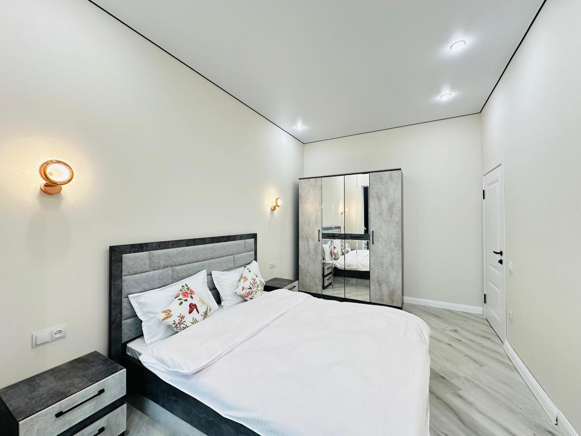 Comfort City, Cozy 2 Apartment Almaty